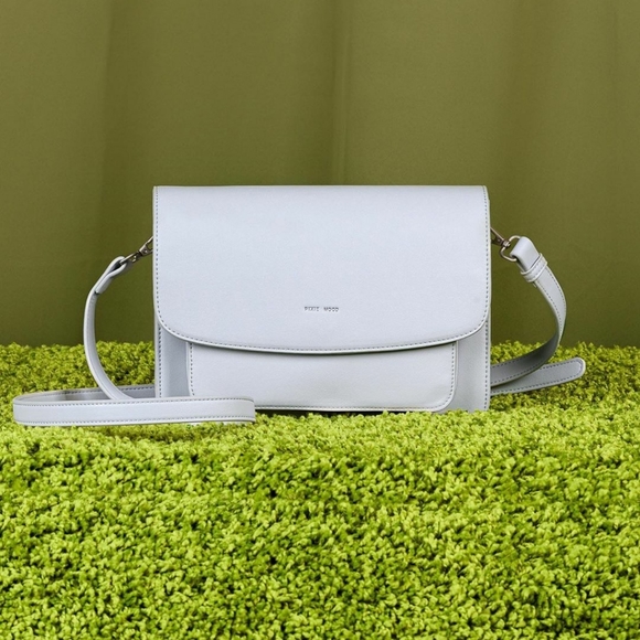 Pixie Mood Handbags - NWT Pixie Mood Crossbody Zoe Bag